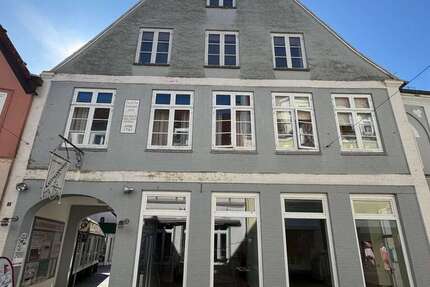 Wohnung Schleswig - 3 Zimmer, 76 m&sup2;, 680&euro; | Angebot:25887642