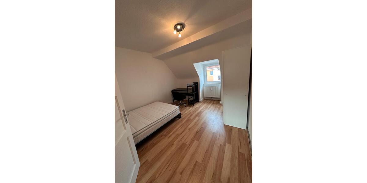 Etagenwohnung Nürnberg Zerzabelshof - 1 Zimmer, 52 m&sup2;, 500&euro; | Angebot:26462968