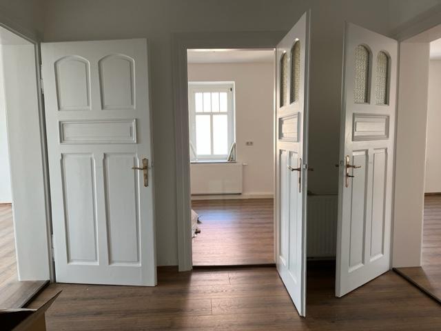 Etagenwohnung Herrnhut - 4 Zimmer, 100 m&sup2;, 600&euro; | Angebot:25101795