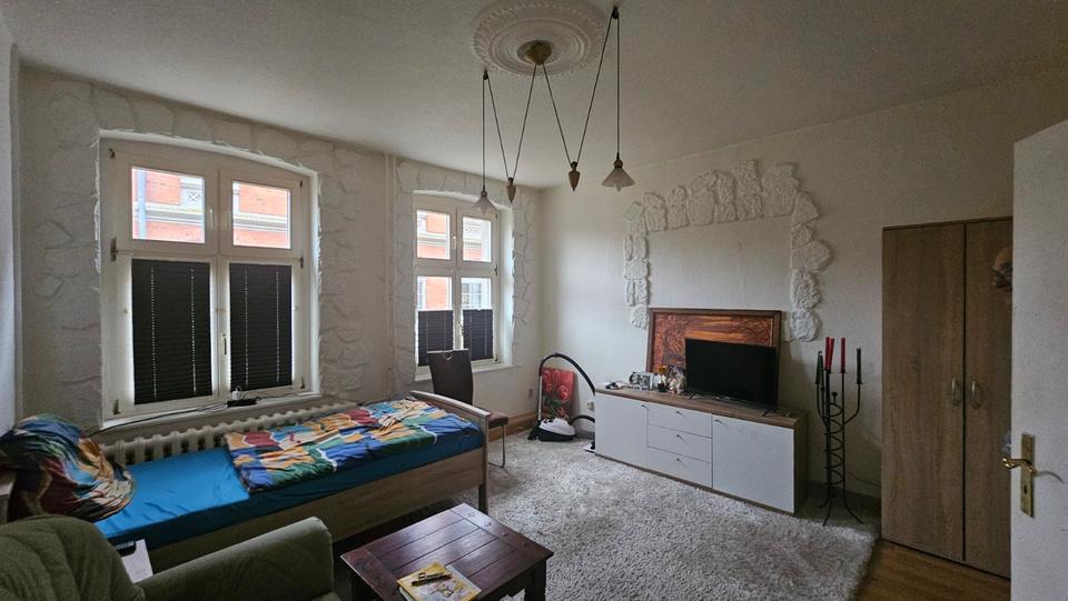 Erdgeschosswohnung in denkmalgeschütztem Haus im Zentrum 1 zimmer