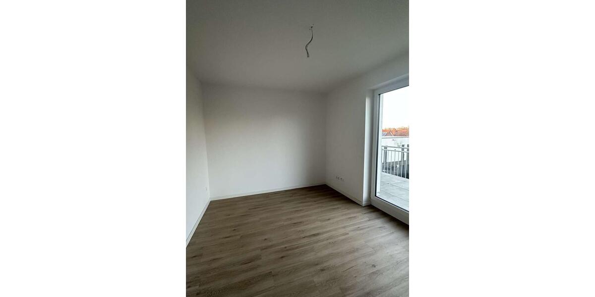 Dachgeschoßwohnung Oldenburg Drielaker-Moor - 3 Zimmer, 128 m&sup2;, 1.270&euro; | Angebot:26006646