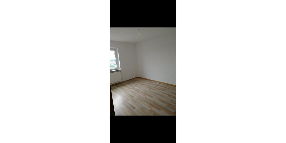 Etagenwohnung Remscheid Remscheid-Süd - 2 Zimmer, 65 m&sup2;, 600&euro; | Angebot:26644890