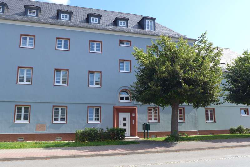 Etagenwohnung Limbach-Oberfrohna Oberfrohna - 2 Zimmer, 50 m&sup2;, 290&euro; | Angebot:27070921