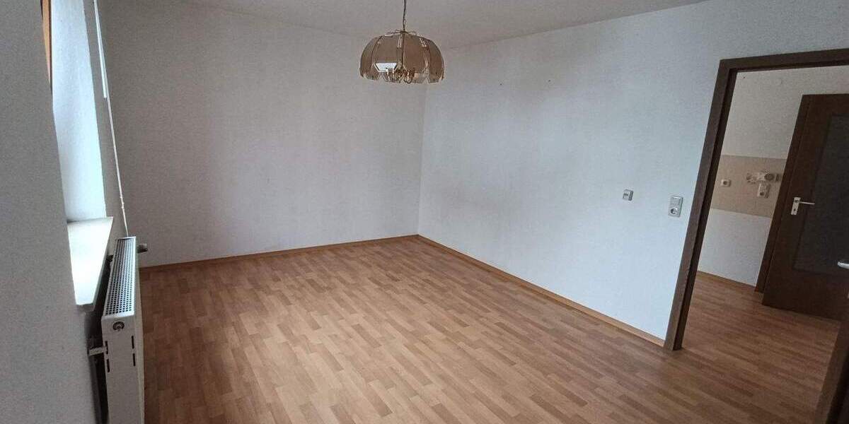 Etagenwohnung Waldsassen - 2 Zimmer, 45 m&sup2;, 350&euro; | Angebot:25094207