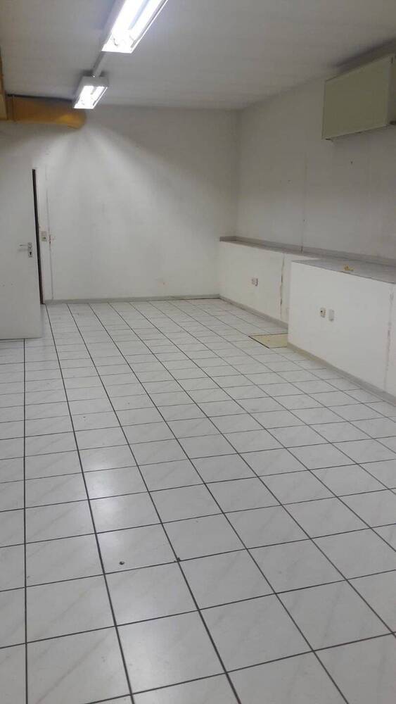 Großzügige Lagerhalle im Zentrum von SchwalbachSaar zu vermieten