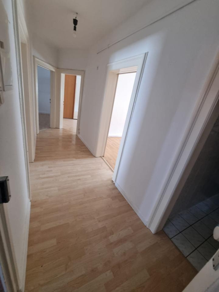 Helle 3ZKB Wohnung zu vermieten zimmer