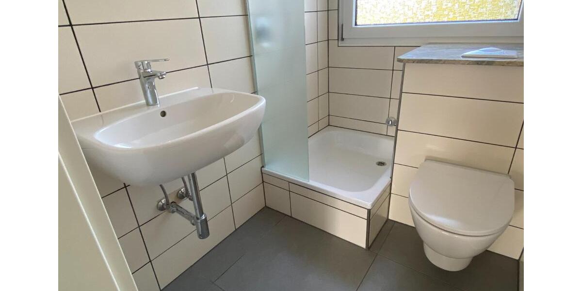 Etagenwohnung Radevormwald - 2 Zimmer, 40 m&sup2;, 420&euro; | Angebot:24755011