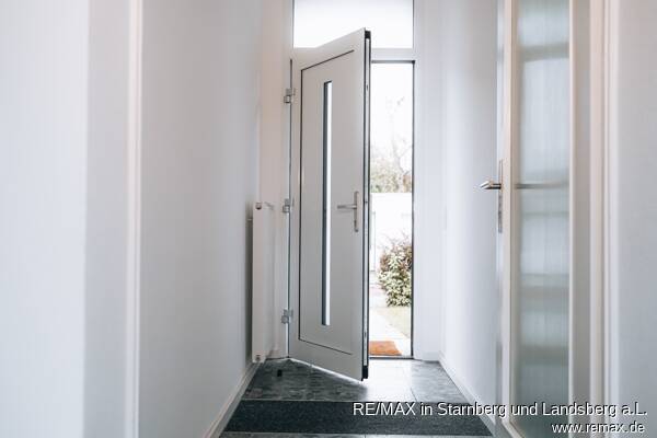 Bungalow Trier Heiligkreuz - 4 Zimmer, 170 m&sup2;, 1.920&euro; | Angebot:26142904