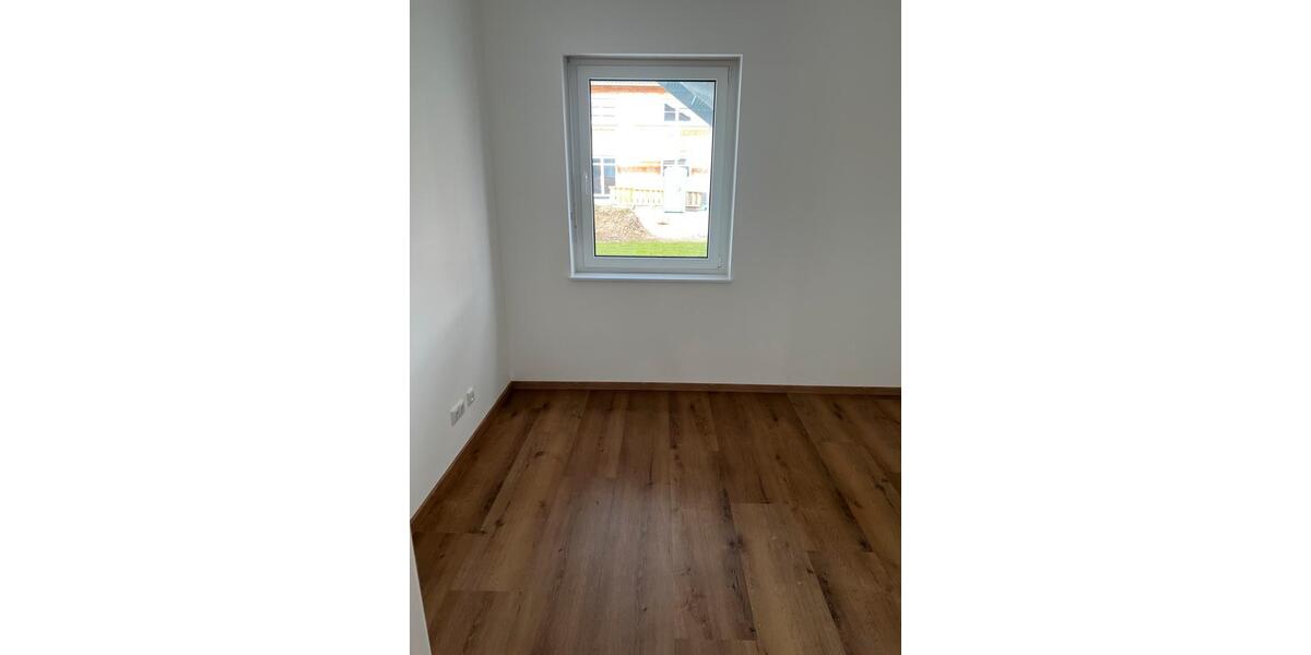 Erdgeschoßwohnung Rain - 2.5 Zimmer, 70 m&sup2;, 950&euro; | Angebot:25987696
