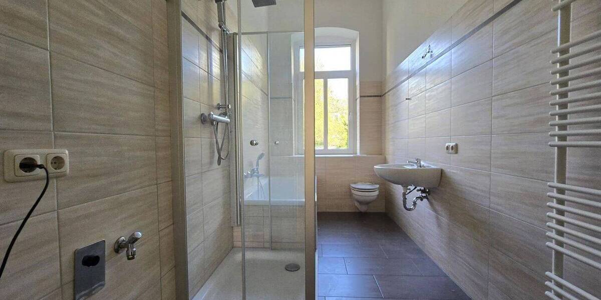 Zimmer Döbeln - 3 Zimmer, 75 m&sup2;, 445&euro; | Angebot:26228535