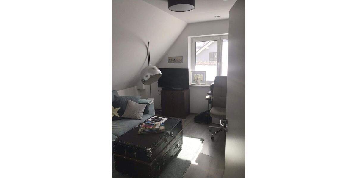 Doppelhaushälfte Hollenbek - 4 Zimmer, 119 m&sup2;, 1.600&euro; | Angebot:25755239