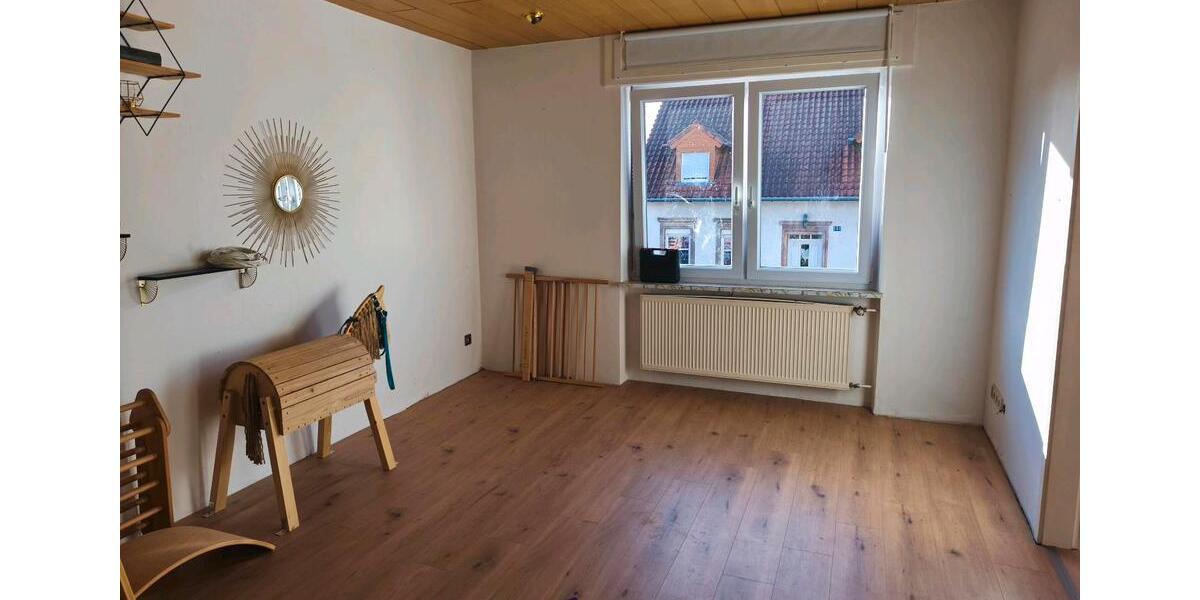 Maisonettenwohnung Heusweiler - 5 Zimmer, 130 m&sup2;, 750&euro; | Angebot:26224521