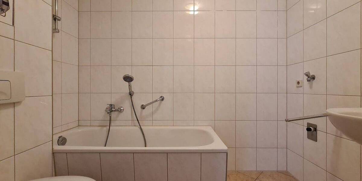 Etagenwohnung Chemnitz Hilbersdorf - 2 Zimmer, 62 m&sup2;, 269&euro; | Angebot:26758979