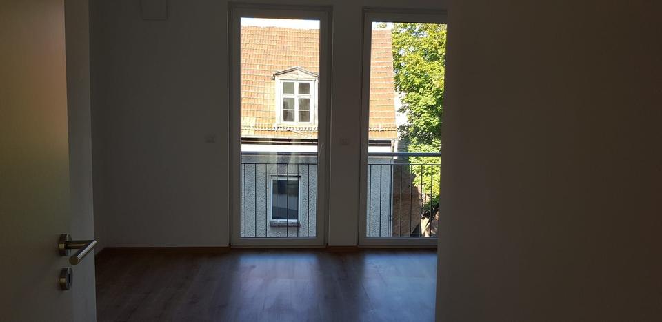Etagenwohnung Oranienburg - 3 Zimmer, 73 m&sup2;, 1.350&euro; | Angebot:25143610