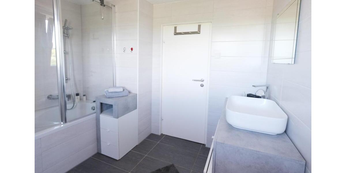 Dachgeschoßwohnung Bad Kissingen - 2 Zimmer, 50 m&sup2;, 950&euro; | Angebot:24806392