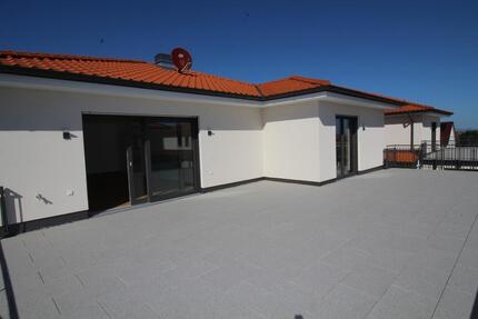 Haus Freinsheim - 3.5 Zimmer, 154 m&sup2;, 2.464&euro; | Angebot:25259172