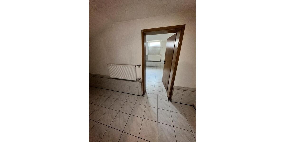 Etagenwohnung Schwelm - 2 Zimmer, 45 m&sup2;, 330&euro; | Angebot:24935002