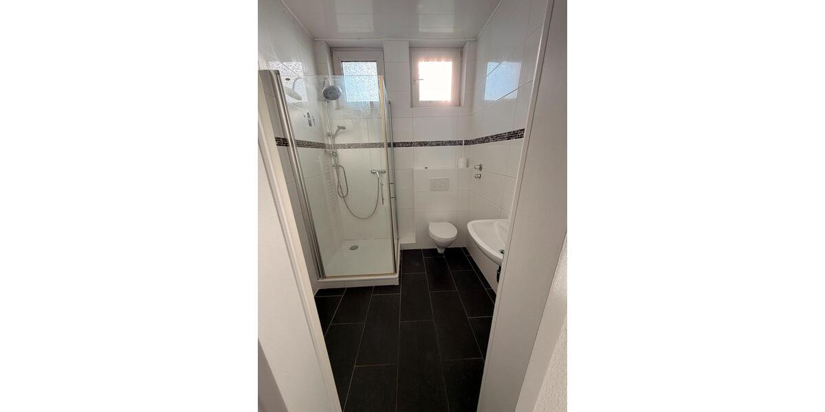 Wohnen auf Zeit Lünen - 4 Zimmer, 120 m&sup2;, 30&euro; | Angebot:24846332