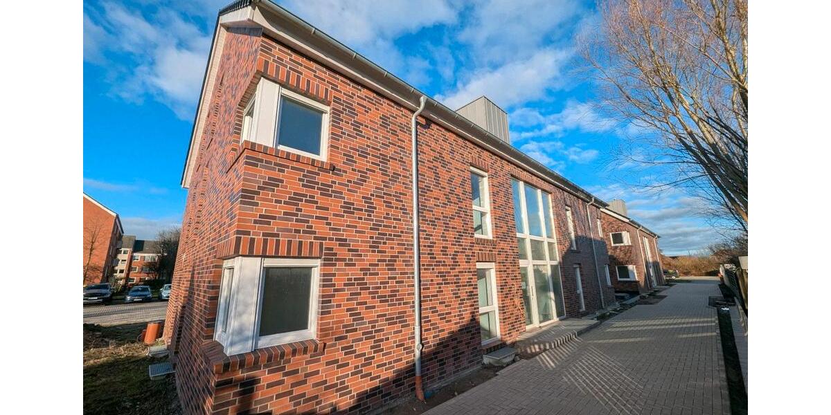 Dachgeschoßwohnung Borkum - 2 Zimmer, 69 m&sup2;, 1.270&euro; | Angebot:25380287