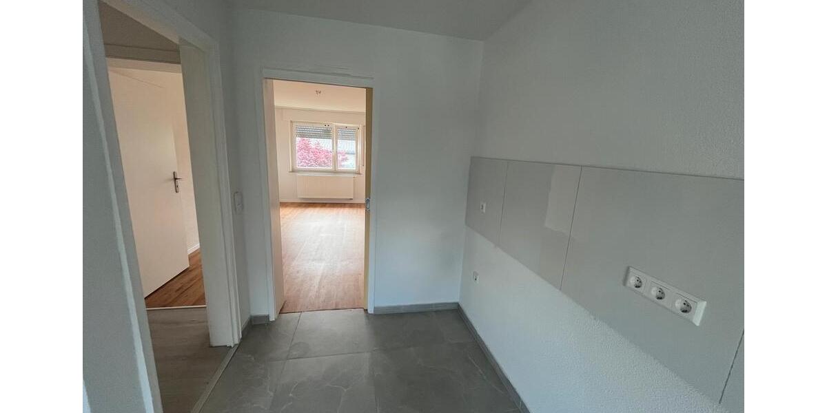 Etagenwohnung Baltmannsweiler - 4 Zimmer, 87 m&sup2;, 1.200&euro; | Angebot:26620989