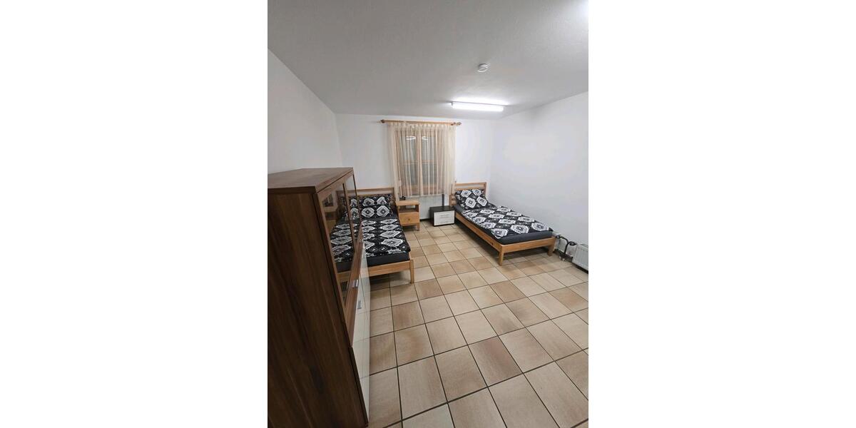 Einfamilienhaus Gangkofen - 4.5 Zimmer, 130 m&sup2;, 1.500&euro; | Angebot:26286836