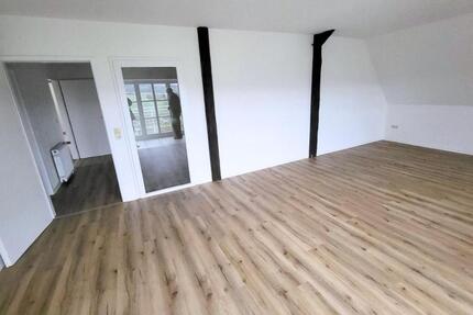 Wohnung Barntrup - 4 Zimmer, 110 m&sup2;, 880&euro; | Angebot:24395266