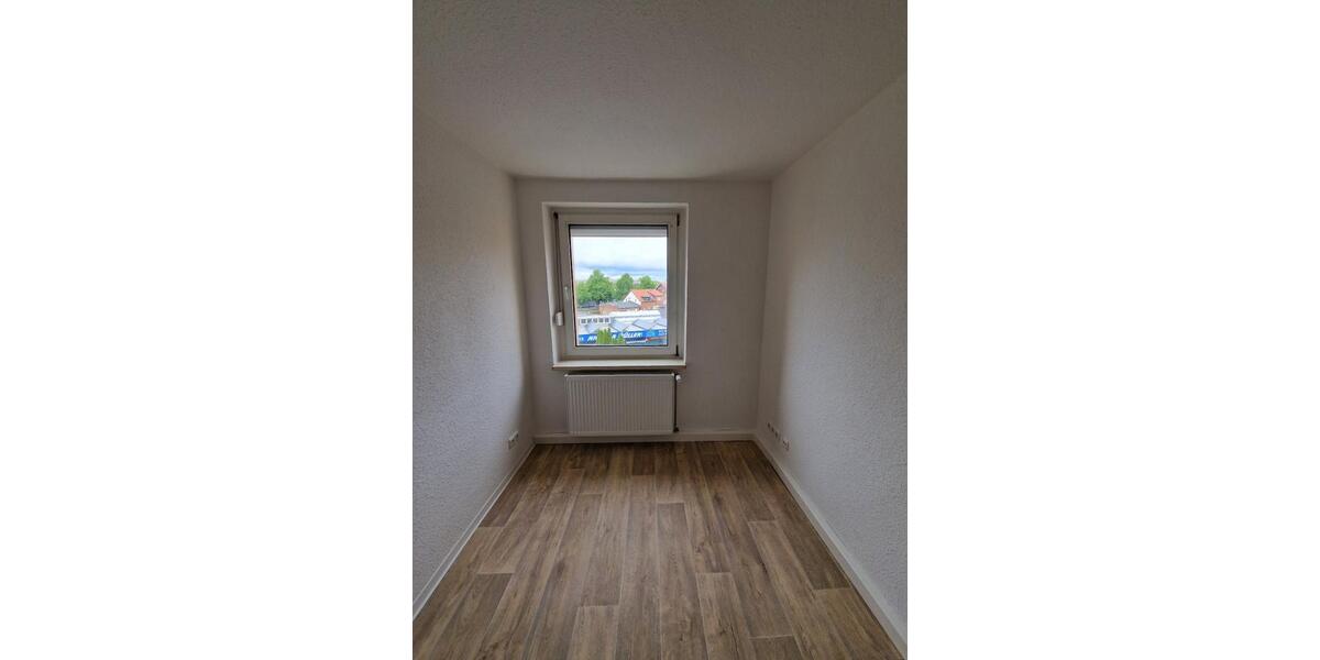 Etagenwohnung Gräfenhainichen - 3 Zimmer, 59 m&sup2;, 513&euro; | Angebot:26547395