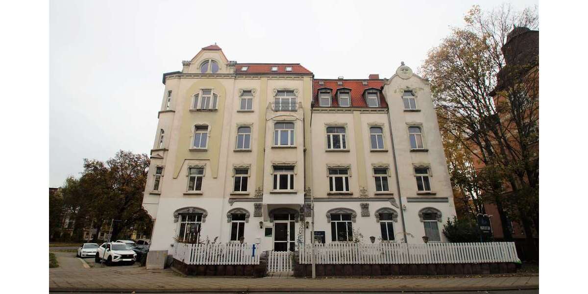 Gaststätte mit Biergarten an der Moritzkirche 4 zimmer