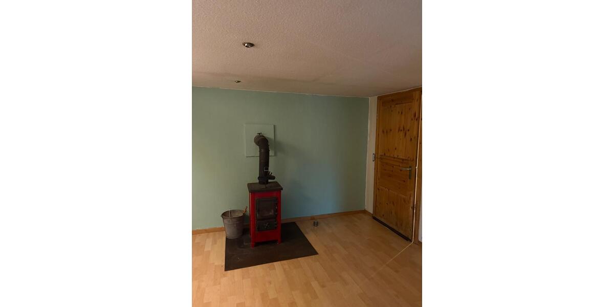 Etagenwohnung Bad Salzdetfurth - 4 Zimmer, 120 m&sup2;, 600&euro; | Angebot:26266239