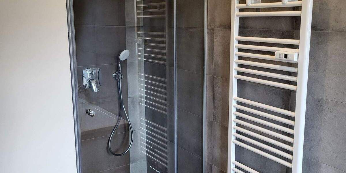 Etagenwohnung Werdau Werdau, Stadt - 4 Zimmer, 113 m&sup2;, 699&euro; | Angebot:23128008