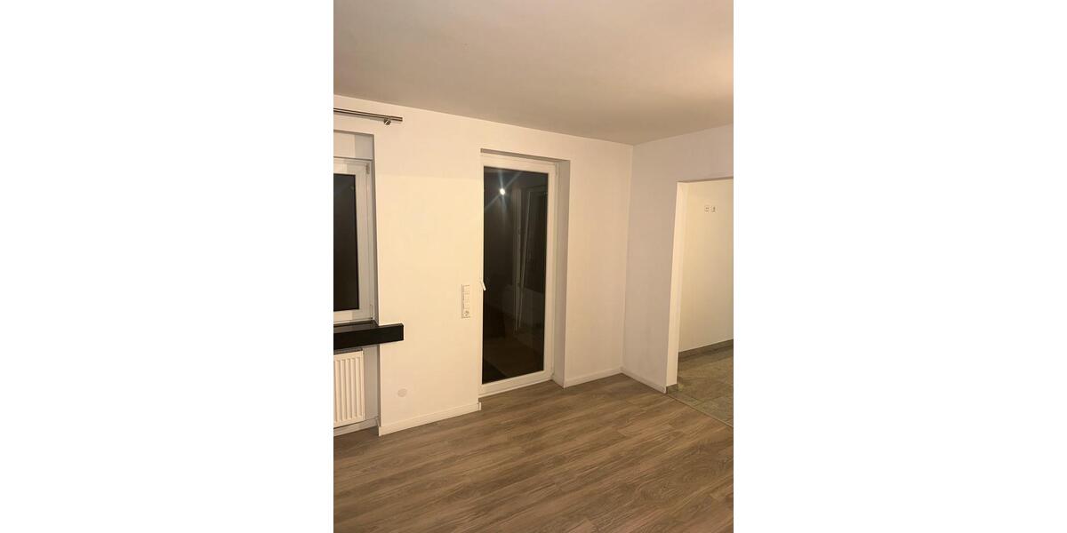 Etagenwohnung Karlsruhe Beiertheim-Bulach - 4 Zimmer, 92 m&sup2;, 1.600&euro; | Angebot:25964376
