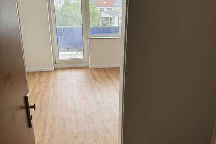 Wohnung zum Mieten in Düsseldorf 1.050 € 30 m²