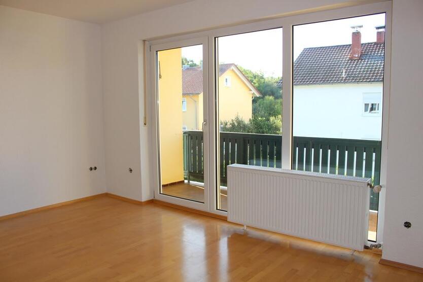 Gemütliche 2-Zi.-Wohnung mit Balkon in ruhiger Wohnlage in Plattling