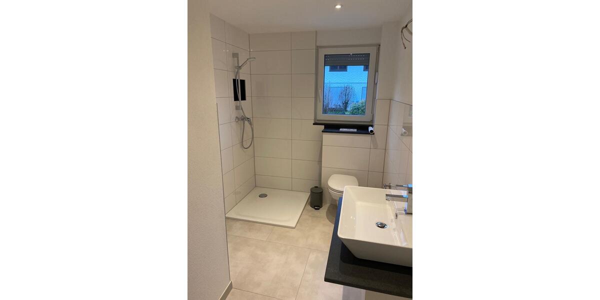 Dachgeschoßwohnung Dettingen an der Erms - 3 Zimmer, 76 m&sup2;, 870&euro; | Angebot:26640257