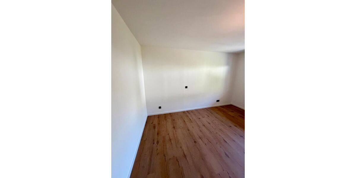 Erdgeschoßwohnung Nürnberg Gaismannshof - 3 Zimmer, 70 m&sup2;, 1.250&euro; | Angebot:26701504