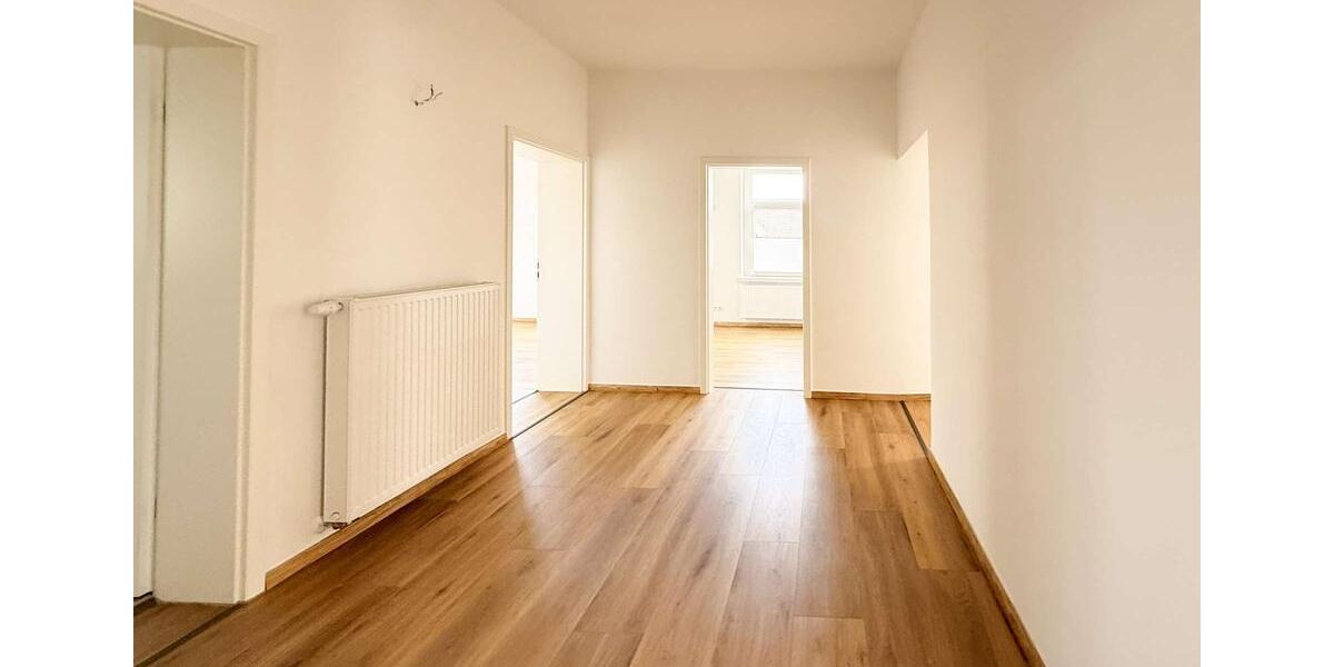 Etagenwohnung Naunhof - 4 Zimmer, 142 m&sup2;, 1.300&euro; | Angebot:26008175