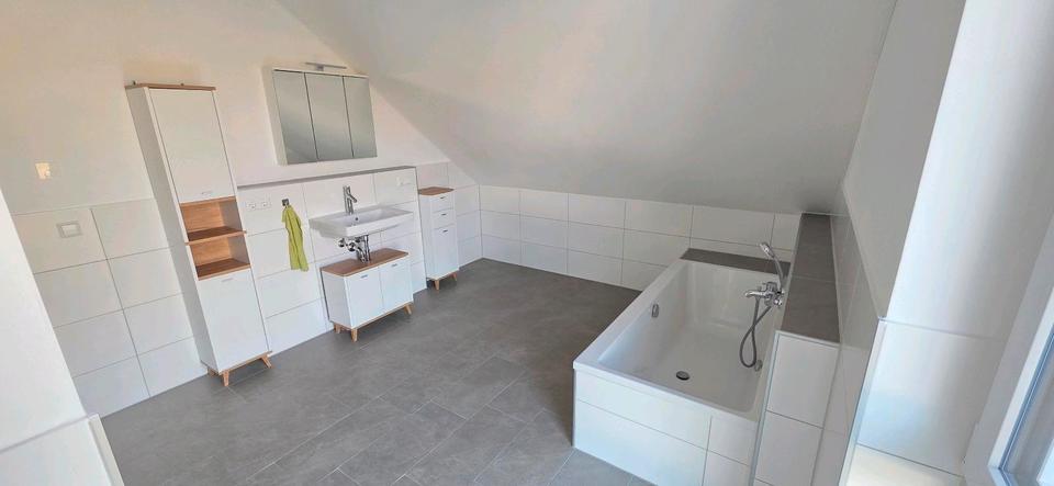 Einfamilienhaus Wöllstein - 5 Zimmer, 136 m&sup2;, 1.850&euro; | Angebot:26429859