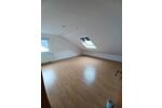 Dachgeschoßwohnung Elsenfeld - 3 Zimmer, 76 m&sup2;, 760&euro; | Angebot:26589145