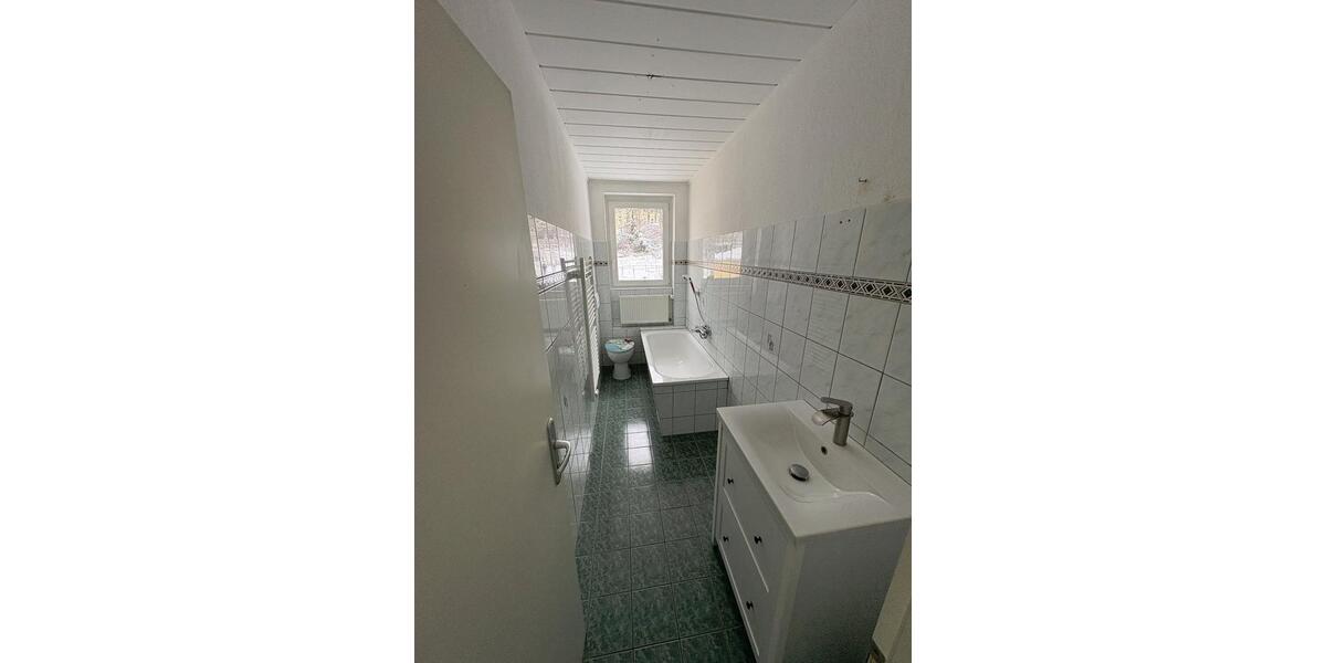 Etagenwohnung Jüterbog - 3 Zimmer, 90 m&sup2;, 810&euro; | Angebot:22866198