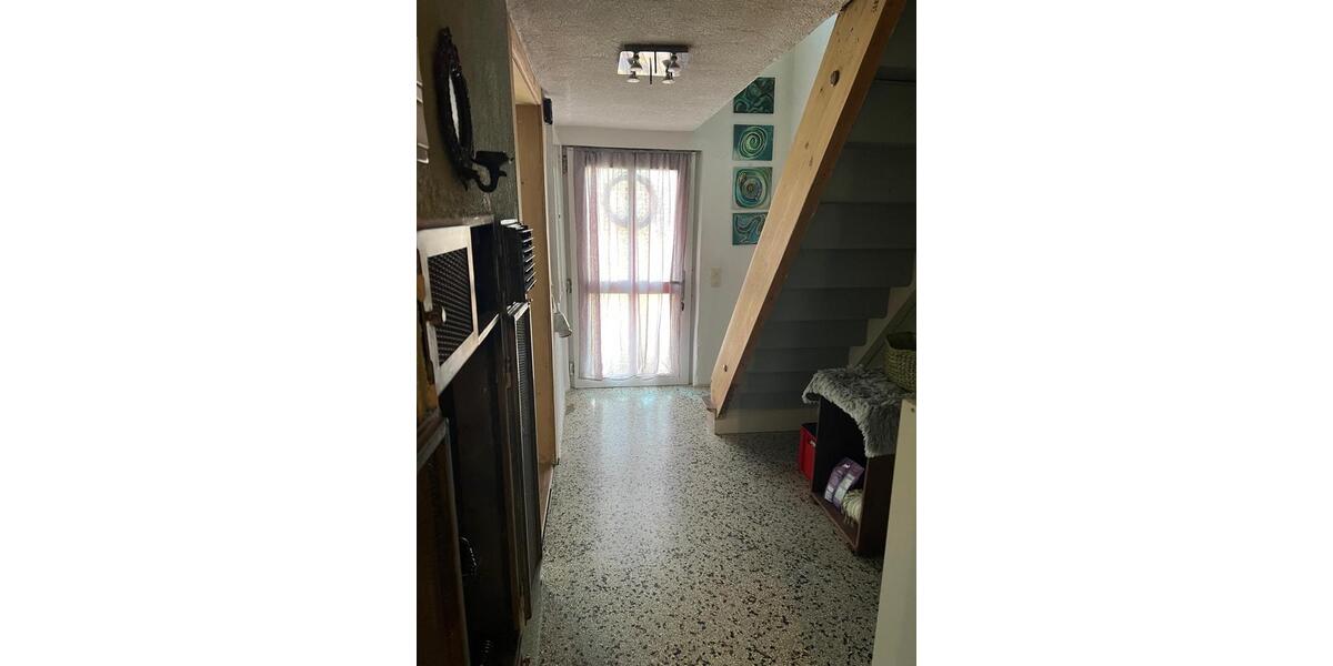 Etagenwohnung Laichingen - 4 Zimmer, 80 m&sup2;, 500&euro; | Angebot:25842337