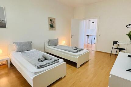 Wohnen auf Zeit Bochum Bochum-Mitte - 10 Zimmer, 200 m&sup2;, 15&euro; | Angebot:22480766