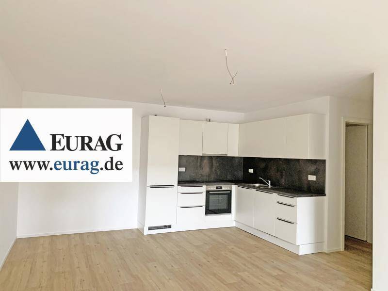 FÜ: Erstbezug! Zeitgemäß & energieeffizient - 3-Zi-Whg mit EBK, Balkon, Aufzug + TG-Stellplatz