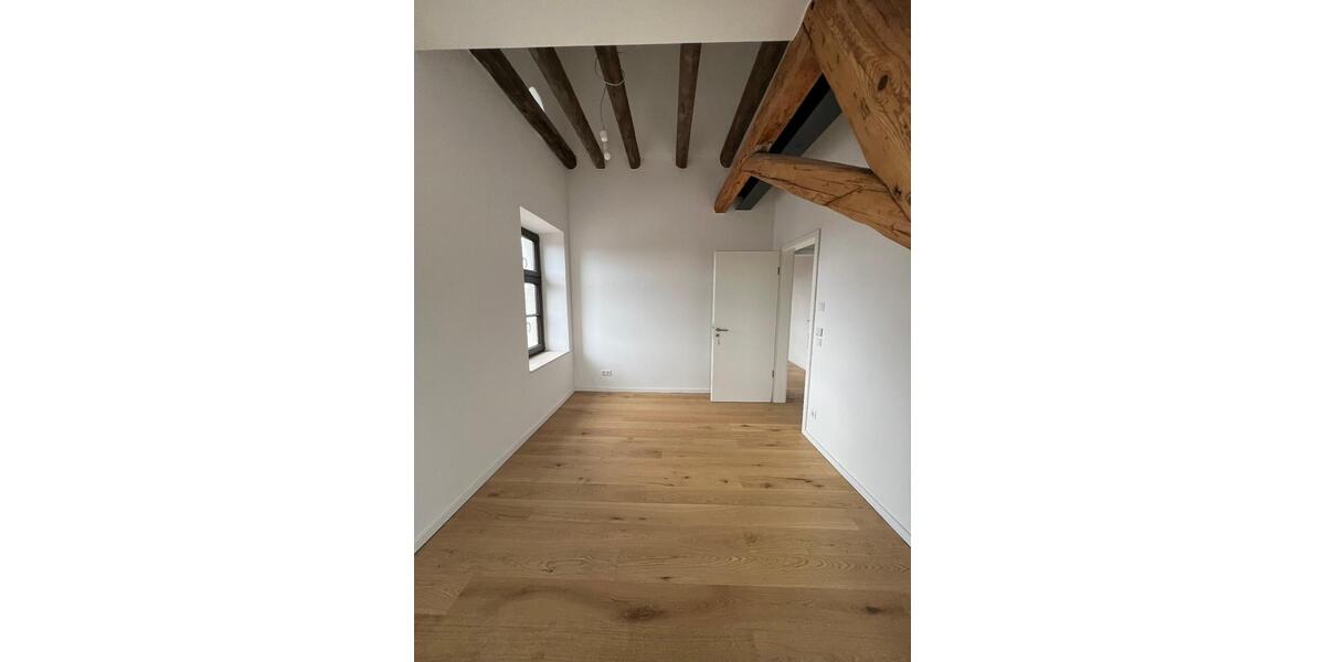 Dachgeschoßwohnung Steinfurt - 3 Zimmer, 126 m&sup2;, 1.300&euro; | Angebot:25988830