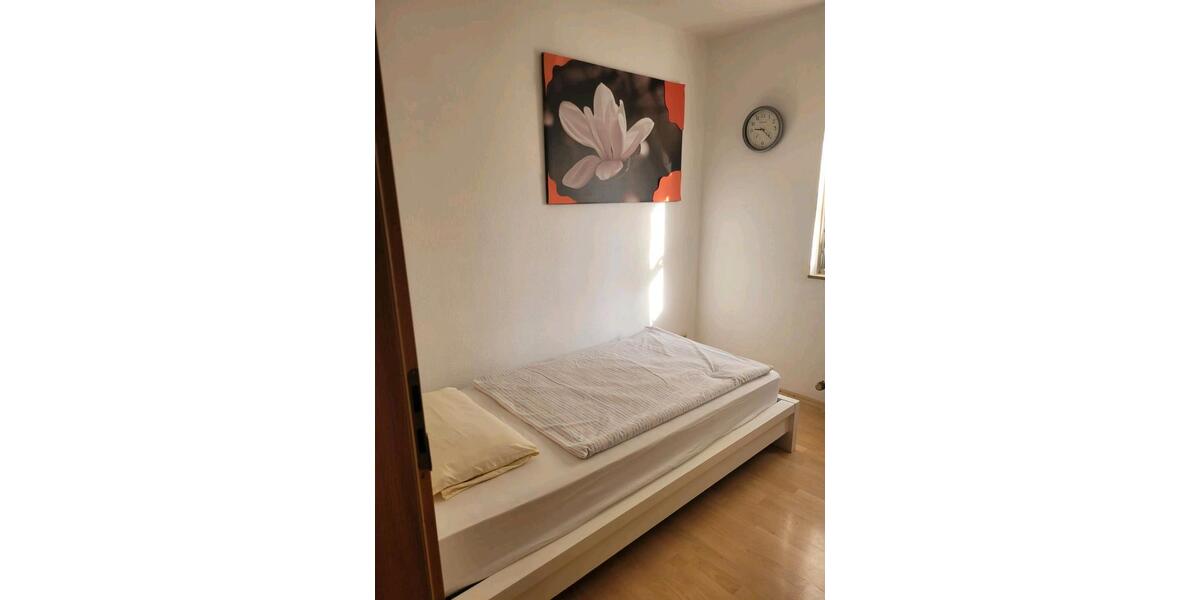 Wohnen auf Zeit Kornwestheim - 1 Zimmer, 80 m&sup2;, 450&euro; | Angebot:26543623