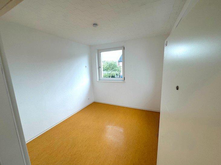 Etagenwohnung Langenhagen Engelbostel - 1 Zimmer, 15 m&sup2;, 550&euro; | Angebot:27607258