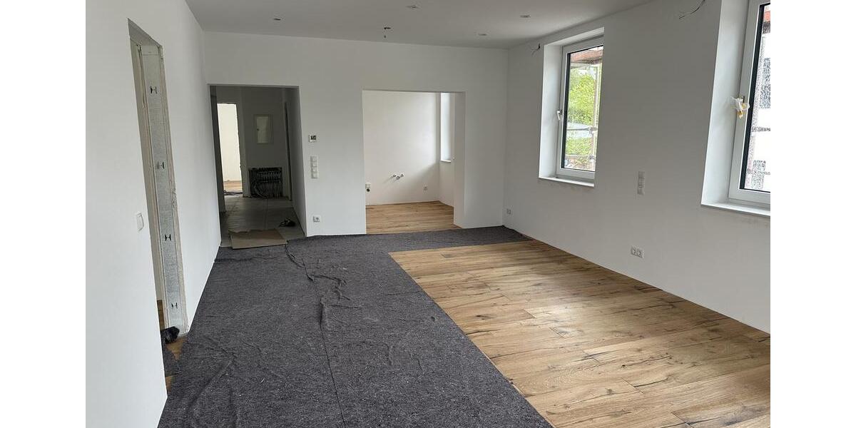 Etagenwohnung Egloffstein - 3 Zimmer, 83 m&sup2;, 935&euro; | Angebot:26615864