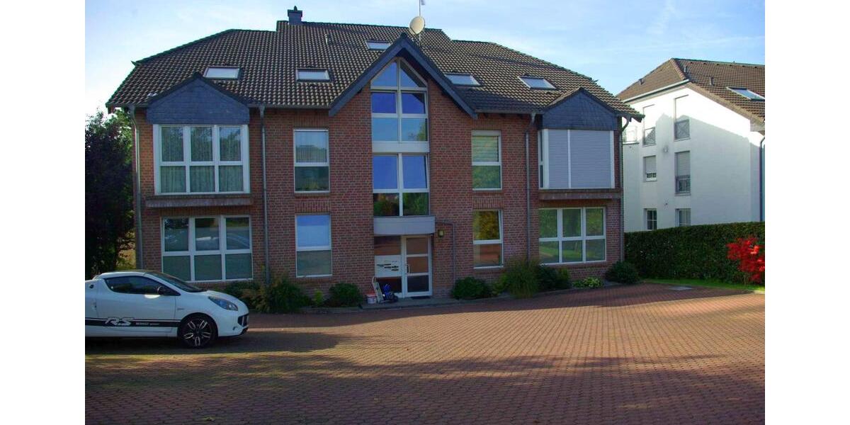 Hochparterre Roetgen - 3 Zimmer, 88 m&sup2;, 760&euro; | Angebot:26676657