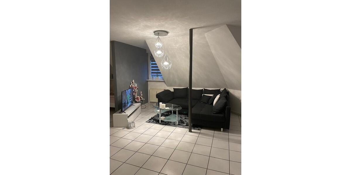 Charmante 1-Zimmer-Dachgeschosswohnung in Flonheim 1 zimmer