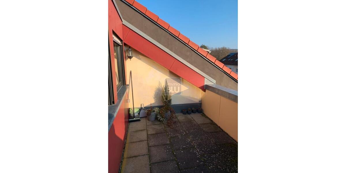 Dachgeschoßwohnung Weingarten (Baden) - 2 Zimmer, 70 m&sup2;, 760&euro; | Angebot:26086900