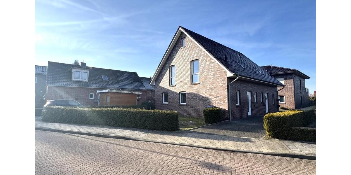 Doppelhaushälfte Leer (Ostfriesland) - 3 Zimmer, 87 m&sup2;, 895&euro; | Angebot:25264373